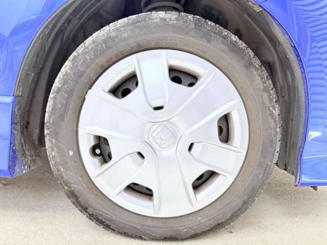 フィットシャトルハイブリッド1.3 スマートセレクション　下廻防錆1オナTVバックカメラETC 2WD 1300