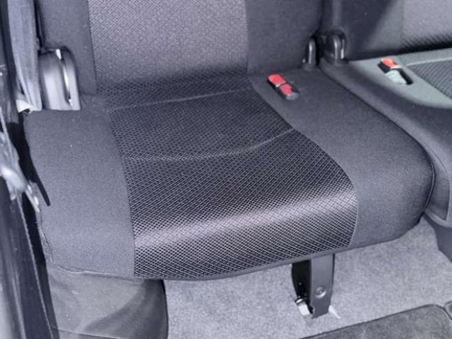 セレナ2.0 ハイウェイスター Vセレクション 4WD　下廻防錆TVナビBカメETC 2000