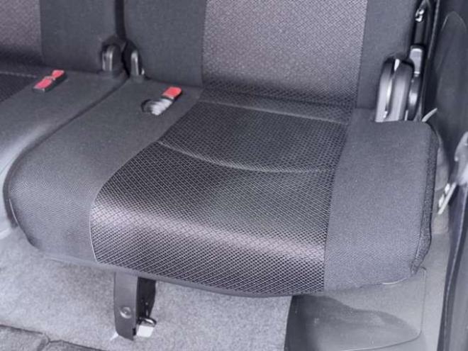 セレナ2.0 ハイウェイスター Vセレクション 4WD　下廻防錆TVナビBカメETC 2000