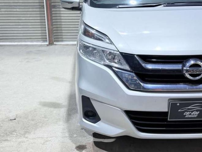 セレナ2.0 X 4WD　下廻防錆TVナビ夏冬タイヤ 2000