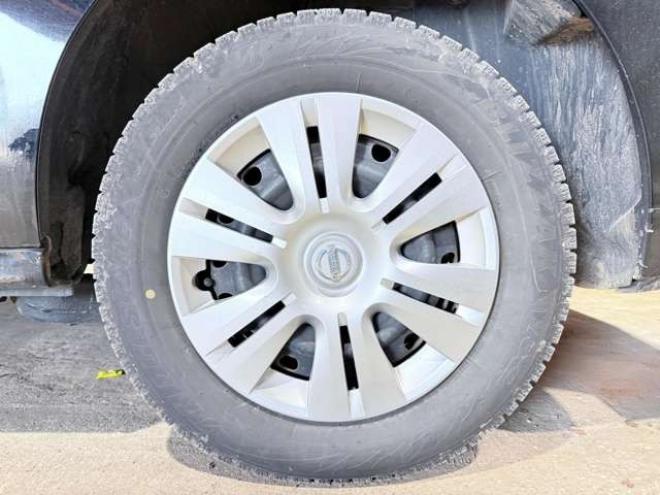 セレナ2.0 20X 4WD　下廻防錆キーレス 2000