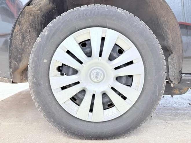 セレナ2.0 20X 4WD　下廻防錆キーレス 2000