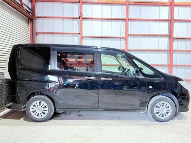 セレナ2.0 20X 4WD　下廻防錆キーレス 2000