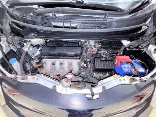 フリード1.5 G ジャストセレクション 4WD　下廻防錆TVナビBカメエンスタETC 1500