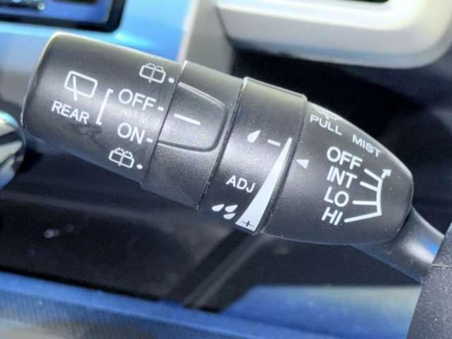 フリード1.5 G ジャストセレクション 4WD　下廻防錆TVナビBカメエンスタETC 1500