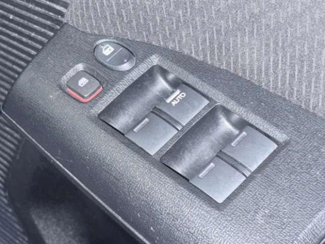 フリード1.5 G ジャストセレクション 4WD　下廻防錆TVナビBカメエンスタETC 1500