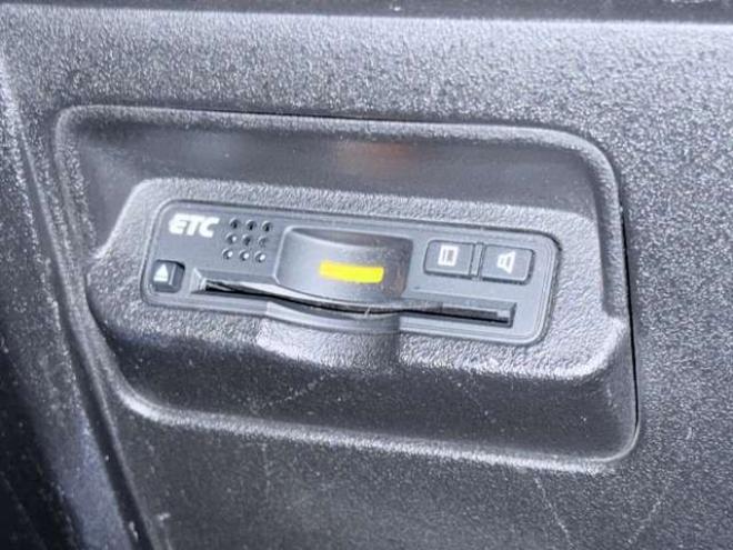 フリード1.5 G ジャストセレクション 4WD　下廻防錆TVナビBカメエンスタETC 1500