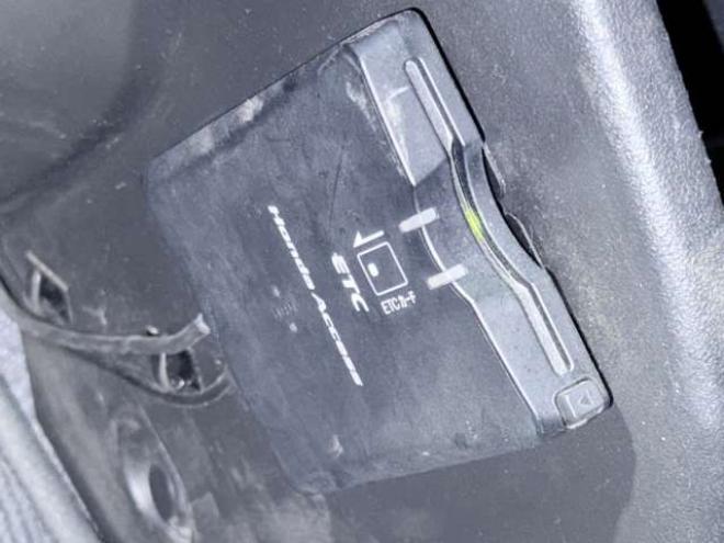 フリード1.5 G ジャストセレクション 4WD　下廻防錆TVナビETC 1500