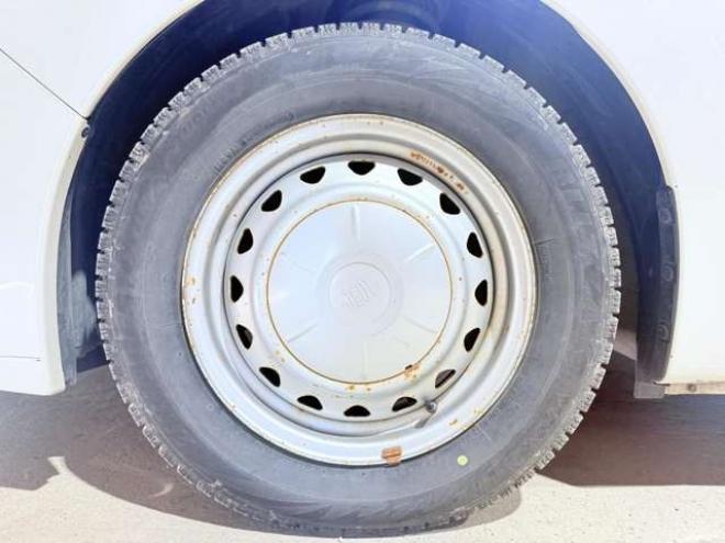 インプレッサG4 1.6 i 4WD　下廻防錆キーレスCD夏冬タイヤ 1600