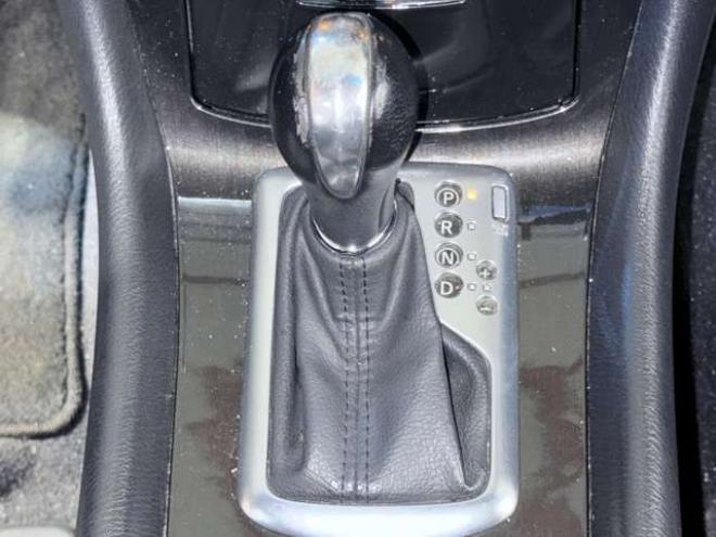 スカイラインクロスオーバー3.7 370GT FOUR 4WD　下廻防錆サンルーフTVナビBカメエンスタ 3700