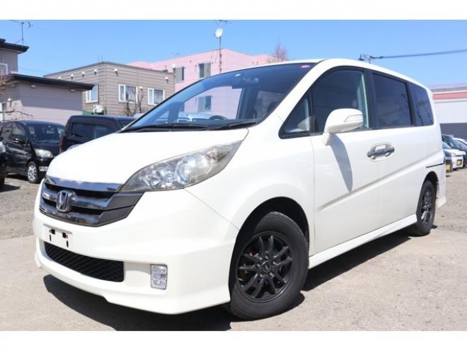 ステップワゴン2.0 スパーダ S Z HDDナビパッケージ 4WD　両パワスラ・ナビ・Bカメラ・6.4万k 2000