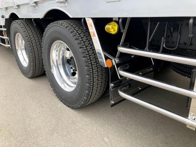 プロフィア未使用　4段ラジコンクレーン車　セルフローダー　重機運搬車ウインチ付　大型トラック　nht