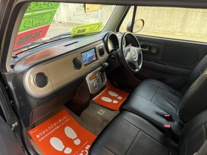 ラパン（店長おすすめコミコミ車）10thアニバーサリーリミテッド 4WD 660 5Dr