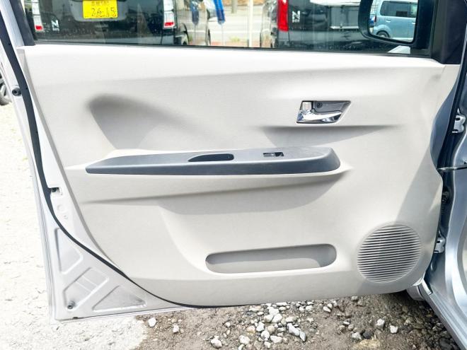 プレオ660LAスマートアシスト ブラックED 4WD　ローンが不安な方＜優遇ローン＞ユーザー買取　寒冷地仕様　社外オーディオ 