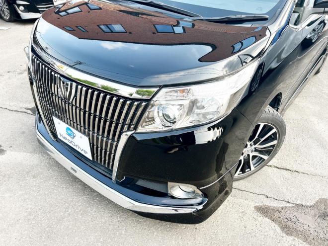 エスクァイア2.0Xi 4WD　ローンが不安な方＜優遇ローン＞モデリスタ　両側パワスラ　純正ナビ 4WD