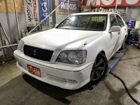 クラウン　アスリート 2.5 V プレミアム　 2WD 2500
