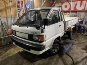 ライトエーストラック　ダンプ　検新規・市内コ・ミ・コ・ミ 2WD 1800
