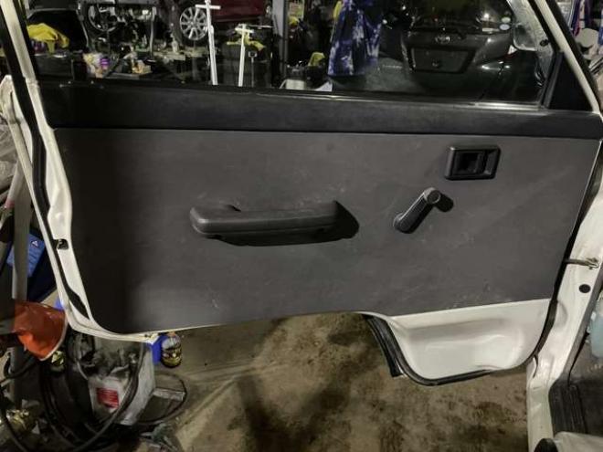 ライトエーストラックダンプ　検新規・市内コ・ミ・コ・ミ 2WD 1800