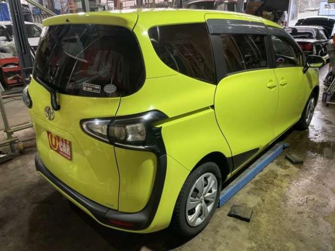 シエンタ1.5 G 4WD　 1500