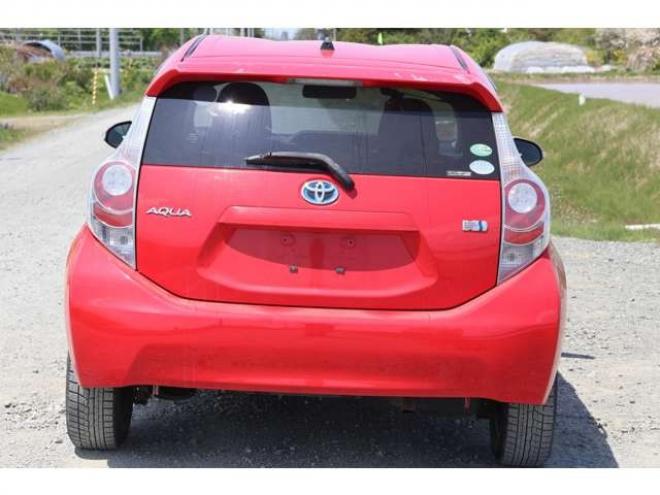 アクア1.5 G　検2年　自社　ローンカノウ　TV　ナビ 2WD 1500