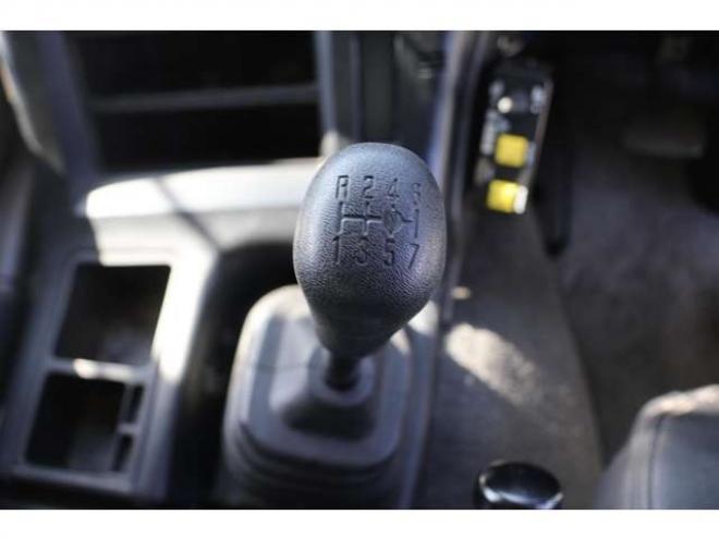 ギガダンプ　検1年　ワンオーナー　サイドバンパー 2WD 9830