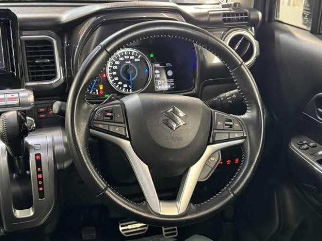 クロスビー1.0 ハイブリッド MZ ブラックインテリア パッケージ装着車 4WD　Bluetooth　夏冬タイヤ　3年保証 1000