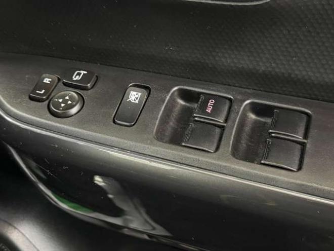クロスビー1.0 ハイブリッド MZ ブラックインテリア パッケージ装着車 4WD　Bluetooth　夏冬タイヤ　3年保証 1000