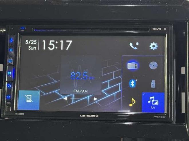 クロスビー1.0 ハイブリッド MZ ブラックインテリア パッケージ装着車 4WD　Bluetooth　夏冬タイヤ　3年保証 1000