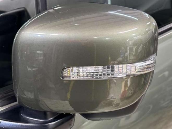 クロスビー1.0 ハイブリッド MZ ブラックインテリア パッケージ装着車 4WD　Bluetooth　夏冬タイヤ　3年保証 1000