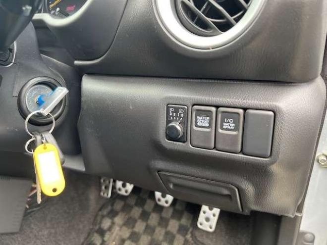 インプレッサSTI 2.0 WRX 4WD　6速MT・法定24ヵ月点検整備付 2000