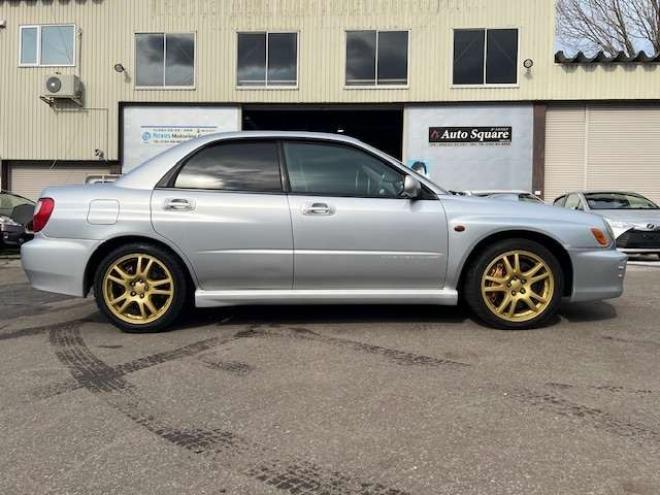 インプレッサSTI 2.0 WRX 4WD　6速MT・法定24ヵ月点検整備付 2000