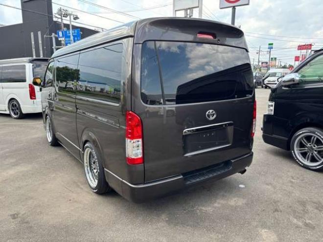 ハイエースバン2.7 スーパーGL 50THアニバーサリー リミテッド ワイド ミドルルーフ ロングボディ4WD　 2700