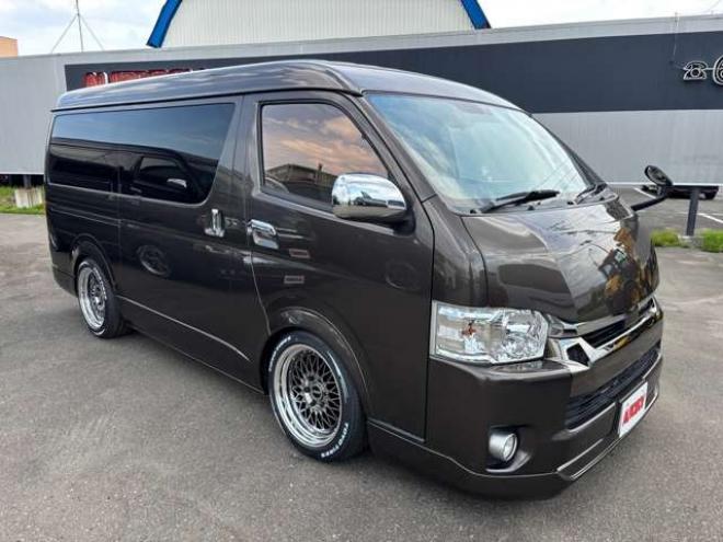 ハイエースバン2.7 スーパーGL 50THアニバーサリー リミテッド ワイド ミドルルーフ ロングボディ4WD　 2700