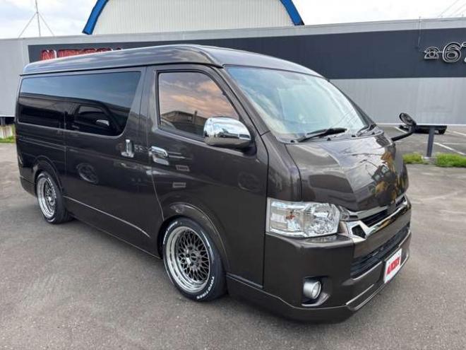 ハイエースバン2.7 スーパーGL 50THアニバーサリー リミテッド ワイド ミドルルーフ ロングボディ4WD　 2700