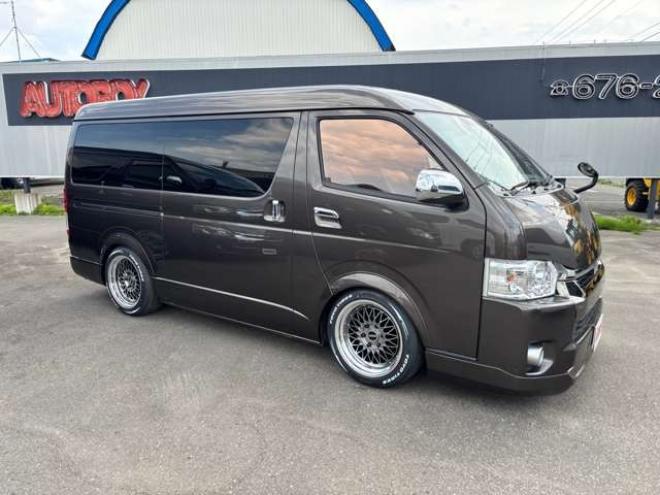 ハイエースバン2.7 スーパーGL 50THアニバーサリー リミテッド ワイド ミドルルーフ ロングボディ4WD　 2700