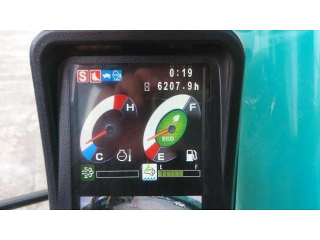 バックホーSK200-10　東北ヤード