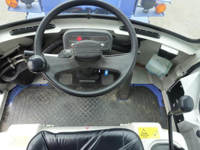 ホイールローダミツビシ WS210A　バケット容量0.4m3