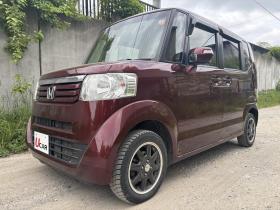 N-BOX　SSパッケージ　両側パワースライドドア 4WD 660 5Dr