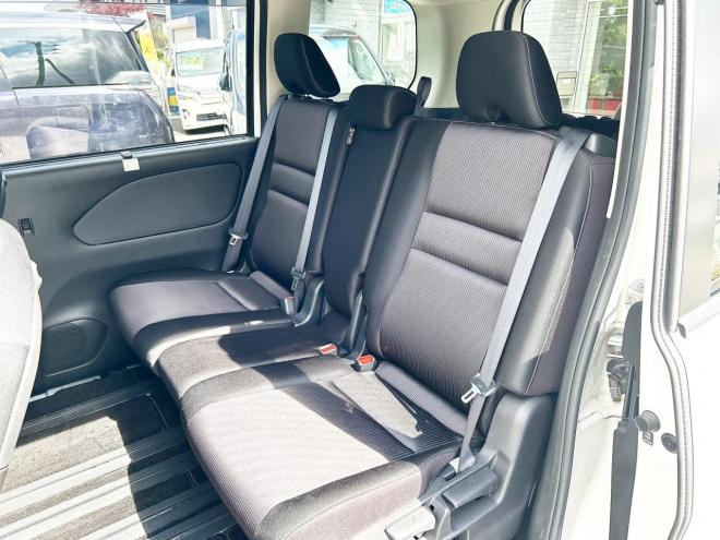 セレナ2.0ハイウェイスター 4WD　ローンが不安な方＜優遇ローン＞　本州仕入　寒冷地　純正ナビ　両側パワスラ　