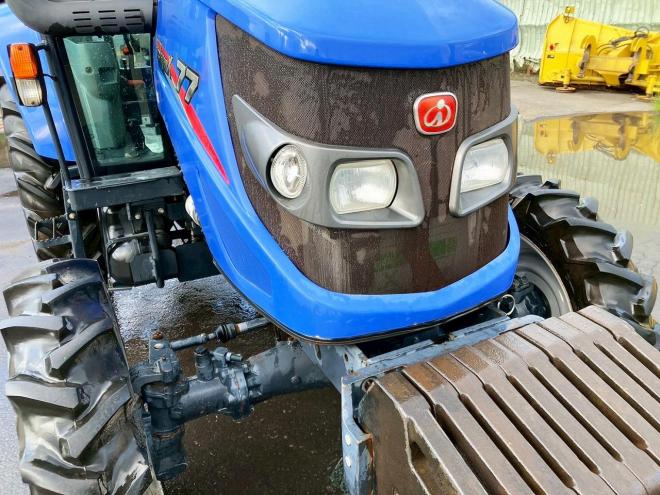 トラクターイセキ　中古　TJX77