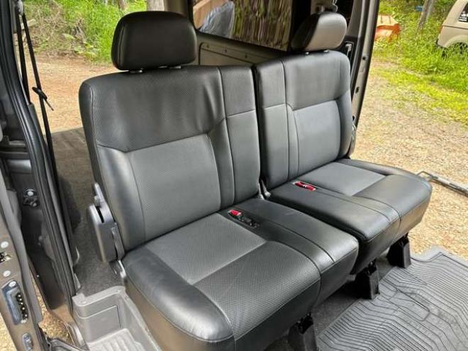 キャラバンNV350 2.5プレミアムGXクロムギアパッケージ バージョンブラック ロングディーゼルターボ4WD　TVナビ/Bカメラ/ETC/後席モニター 2500