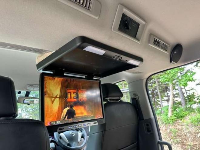 キャラバンNV350 2.5プレミアムGXクロムギアパッケージ バージョンブラック ロングディーゼルターボ4WD　TVナビ/Bカメラ/ETC/後席モニター 2500