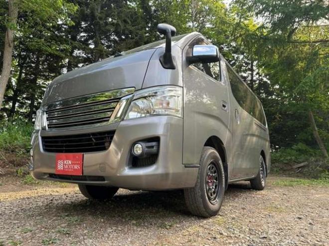 キャラバンNV350 2.5プレミアムGXクロムギアパッケージ バージョンブラック ロングディーゼルターボ4WD　TVナビ/Bカメラ/ETC/後席モニター 2500
