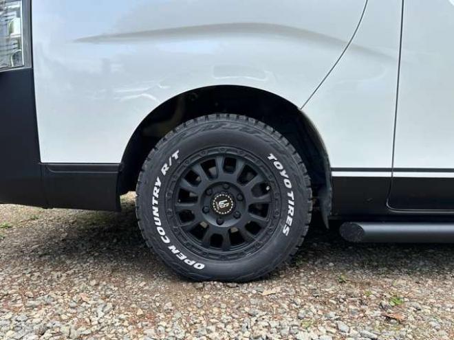 キャラバンNV350 2.5 プレミアムGX ロングボディ ディーゼルターボ 4WD　ワンオーナー/ベッドキット/左パワスラ/ETC 2500