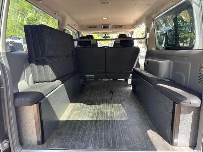 キャラバンNV350 2.5 プレミアムGX ロングボディ ディーゼルターボ 4WD　ワンオーナー/ベッドキット/左パワスラ/ETC 2500