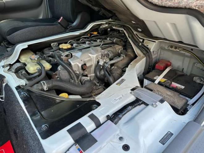 キャラバンNV350 2.5 プレミアムGX ロングボディ ディーゼルターボ 4WD　ワンオーナー/ベッドキット/左パワスラ/ETC 2500