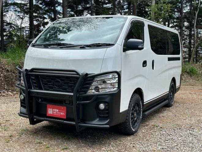 キャラバンNV350 2.5 プレミアムGX ロングボディ ディーゼルターボ 4WD　ワンオーナー/ベッドキット/左パワスラ/ETC 2500