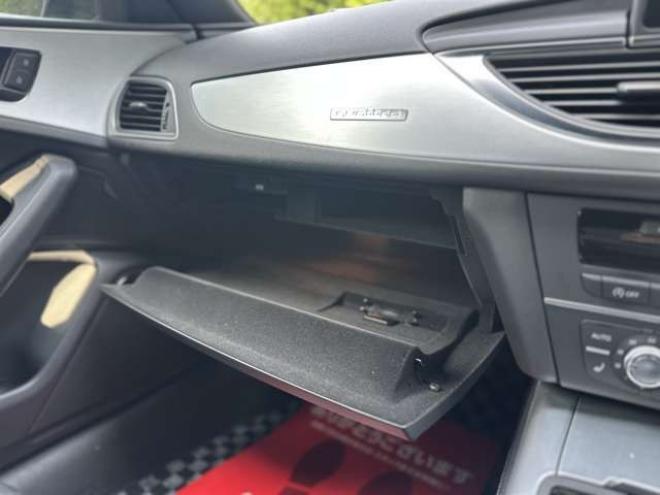 アウディA6アバント 2.8 FSI クワトロ Sラインパッケージ 4WD　地デジ/ナビ/Bカメラ/電動シート/ETC 正規輸入車 2800