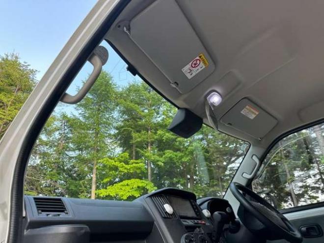 タウンエースバン1.5 GL 4WD　ワンセグ/ナビ/ETC/衝突安全ブレーキ 1500