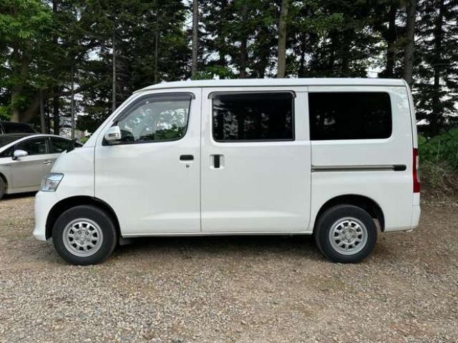 タウンエースバン1.5 GL 4WD　ワンセグ/ナビ/ETC/衝突安全ブレーキ 1500